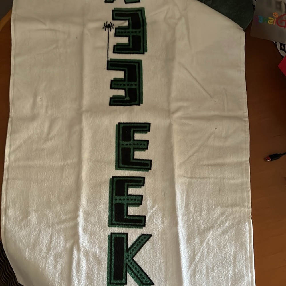 Halloween 'Eek' Decorative Towel - Picture 2 of 2